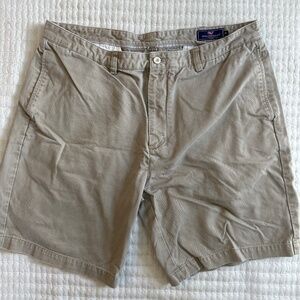 Vineyard Vines Shorts